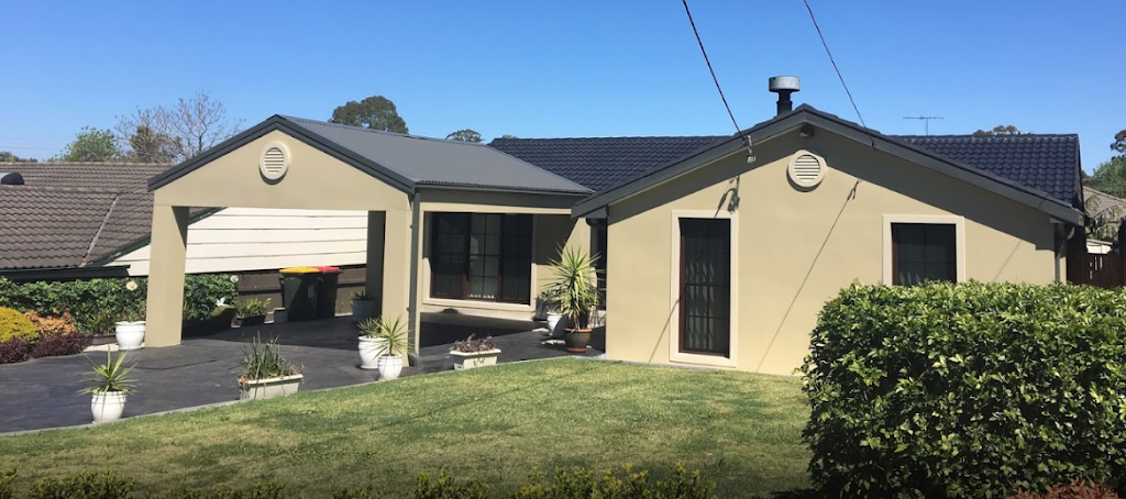 Up Top Roof Restorations | Servicing Hawkesbury, Windsor, Richmond, Blue Mountains, Blacktown, Penrith McGraths Hill, Clarendon, Box Hill, Schofields, Rouse Hill, Pitt Town, Blaxland, 264 Terrace Rd, North Richmond NSW 2754, Australia | Phone: 0410 790 410