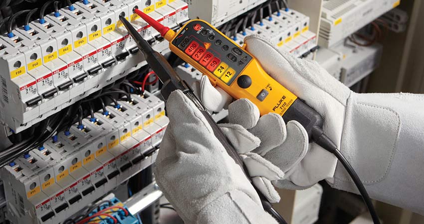 Power 2U Electrical & Communications | electrician | 77 Forest Oak Dr, Upper Coomera QLD 4209, Australia | 0467570755 OR +61 467 570 755