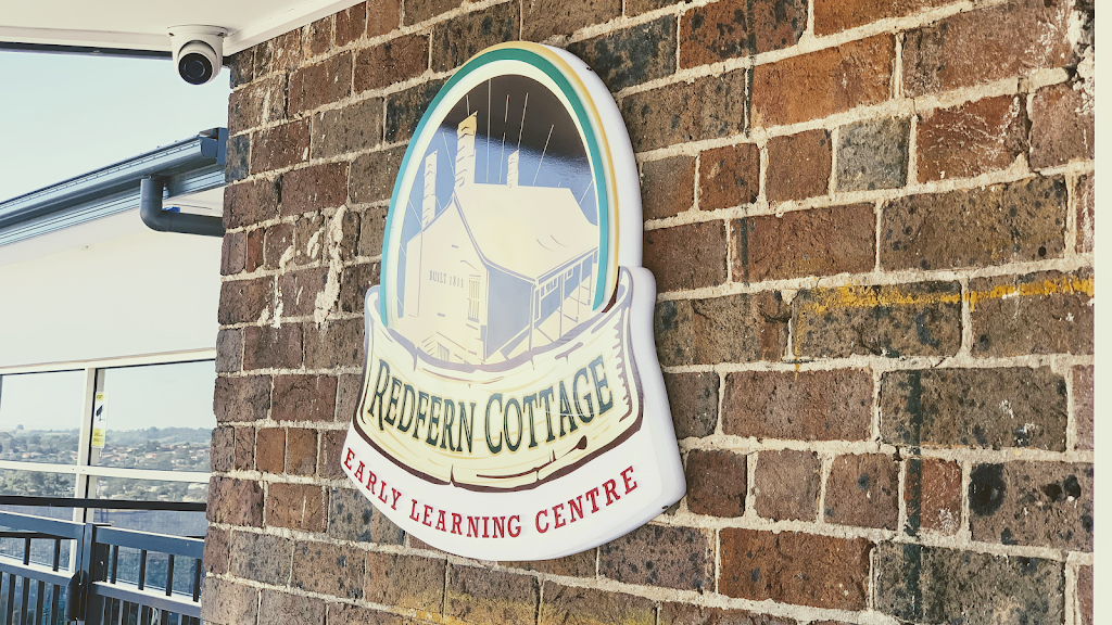 Redfern Cottage - Minto Child Care Centre |  | 20 Lind St, Minto NSW 2566, Australia | 0288809892 OR +61 2 8880 9892