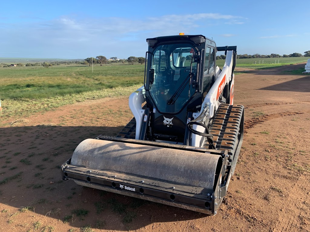 Eyre Laser Grading | 46A McKenzie St, Ceduna SA 5690, Australia | Phone: 0428 554 690