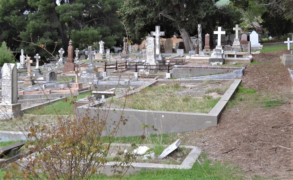 Mitcham Anglican Cemetery | cemetery | Blythewood Rd, Torrens Park SA 5062, Australia