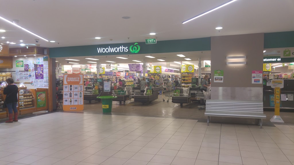 Woolworths Kingston | supermarket | 37-39 Maranoa Rd, Kingston TAS 7051, Australia | 0362274812 OR +61 3 6227 4812