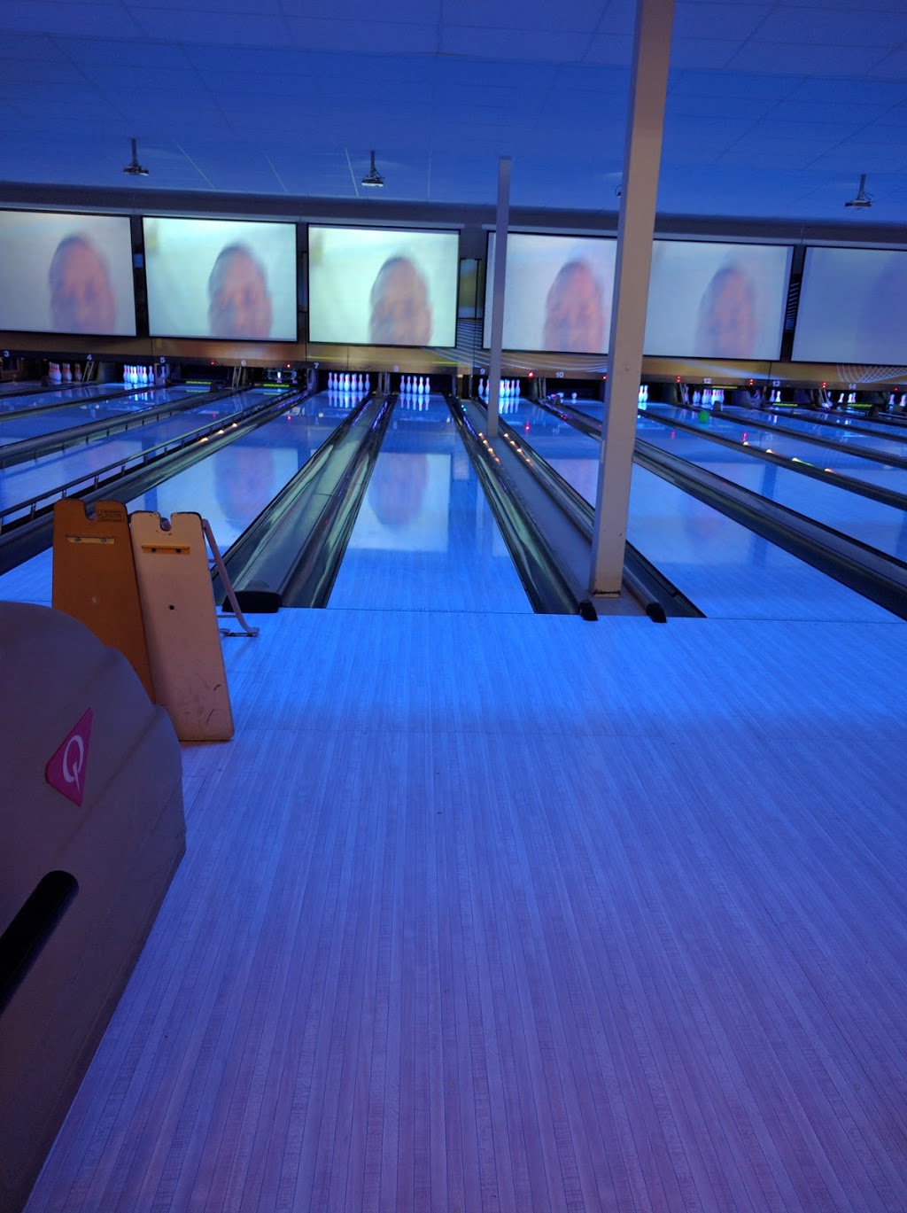 ZONE BOWLING Villawood | bowling alley | 850 Woodville Rd, Villawood NSW 2163, Australia | 1300368067 OR +61 1300 368 067