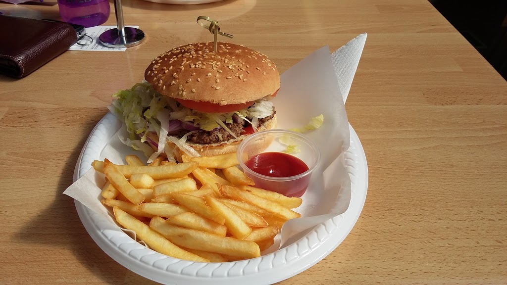 Mountain Burger Cafe | cafe | 151 Long Rd, Eagle Heights QLD 4271, Australia | 0755454503 OR +61 7 5545 4503