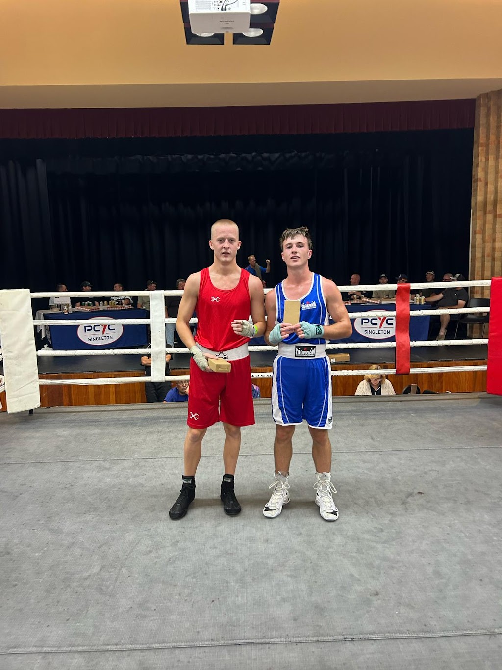 Central Coast Boxing Club | 1A Noela Pl, Budgewoi NSW 2262, Australia | Phone: 0466 640 379