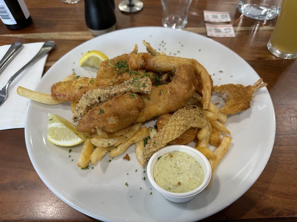 The Rosey Pub | 29 Lyons St, Rosedale VIC 3847, Australia | Phone: 0448 782 200