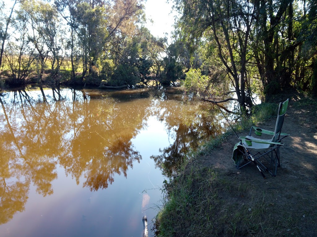 Churchbank Weir Reserve | park | Peak Crossing QLD 4306, Australia