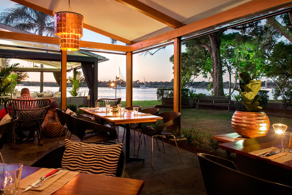 Wood Fire Grill | 2 Quamby Pl, Noosa Heads QLD 4567, Australia | Phone: (07) 5473 5904