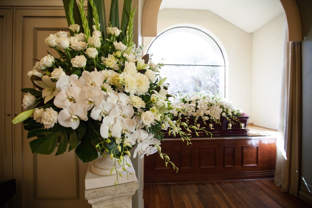 Mareena Purslowe Funerals Wangara | funeral home | Wanneroo Rd and, Buckingham Dr, Wangara WA 6065, Australia | 0894099275 OR +61 8 9409 9275