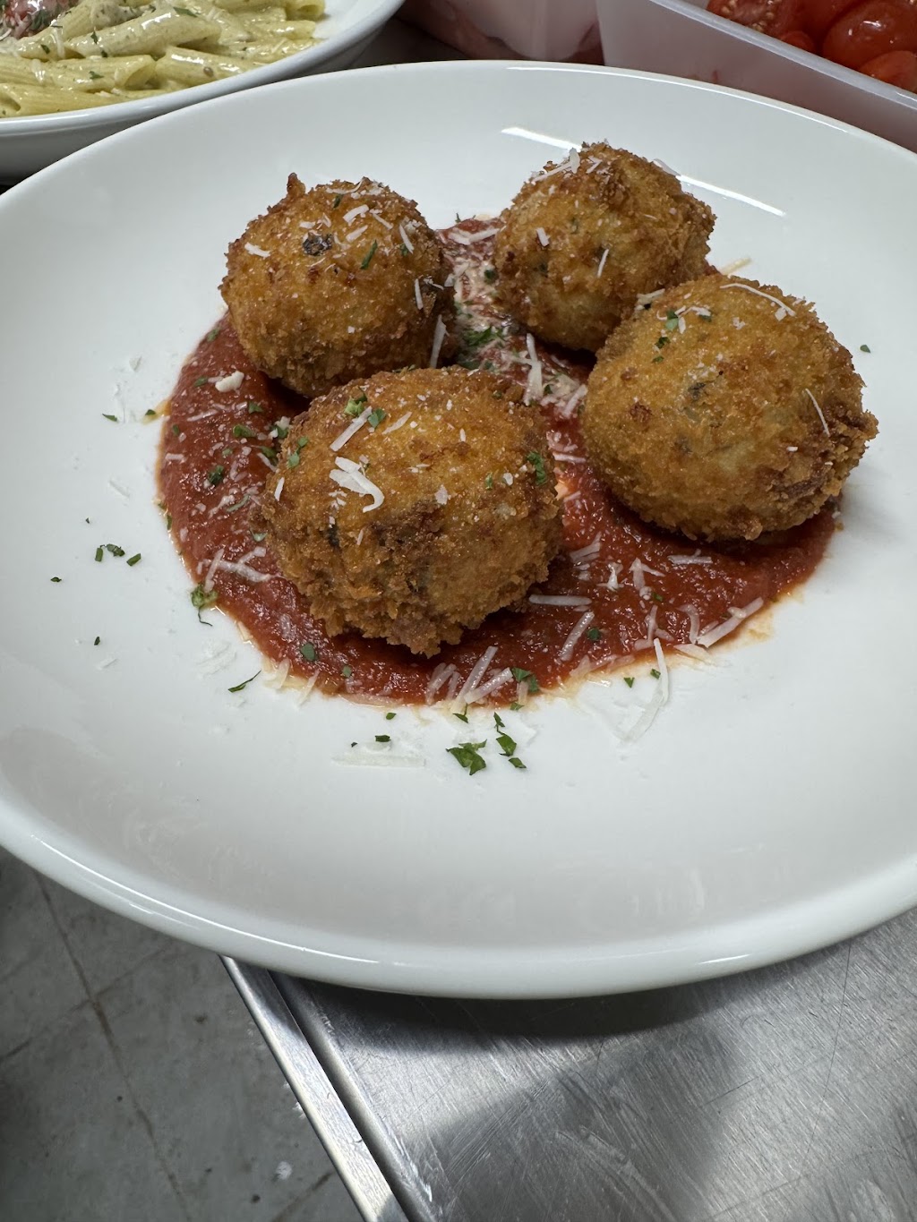 Rosina’s | 4 The Piazza, Wentworth Point NSW 2127, Australia | Phone: (02) 9188 8208
