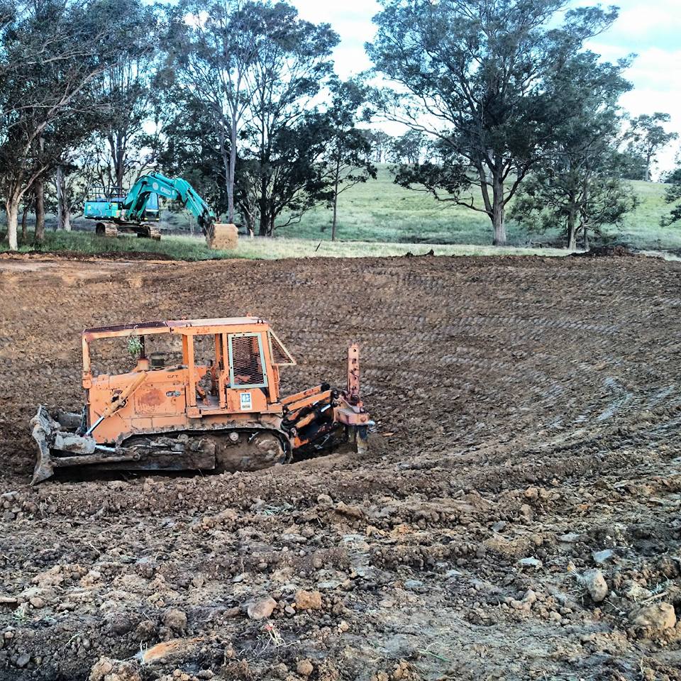 MLG Earthmoving | general contractor | 640 Dungog Rd, Hilldale NSW 2420, Australia | 0240584067 OR +61 2 4058 4067