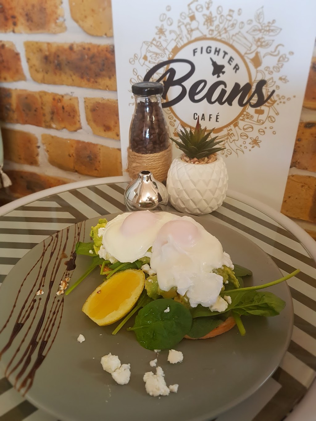 Fighter Beans Cafe | cafe | 49 Medowie Rd, Williamtown NSW 2314, Australia | 0249650992 OR +61 2 4965 0992
