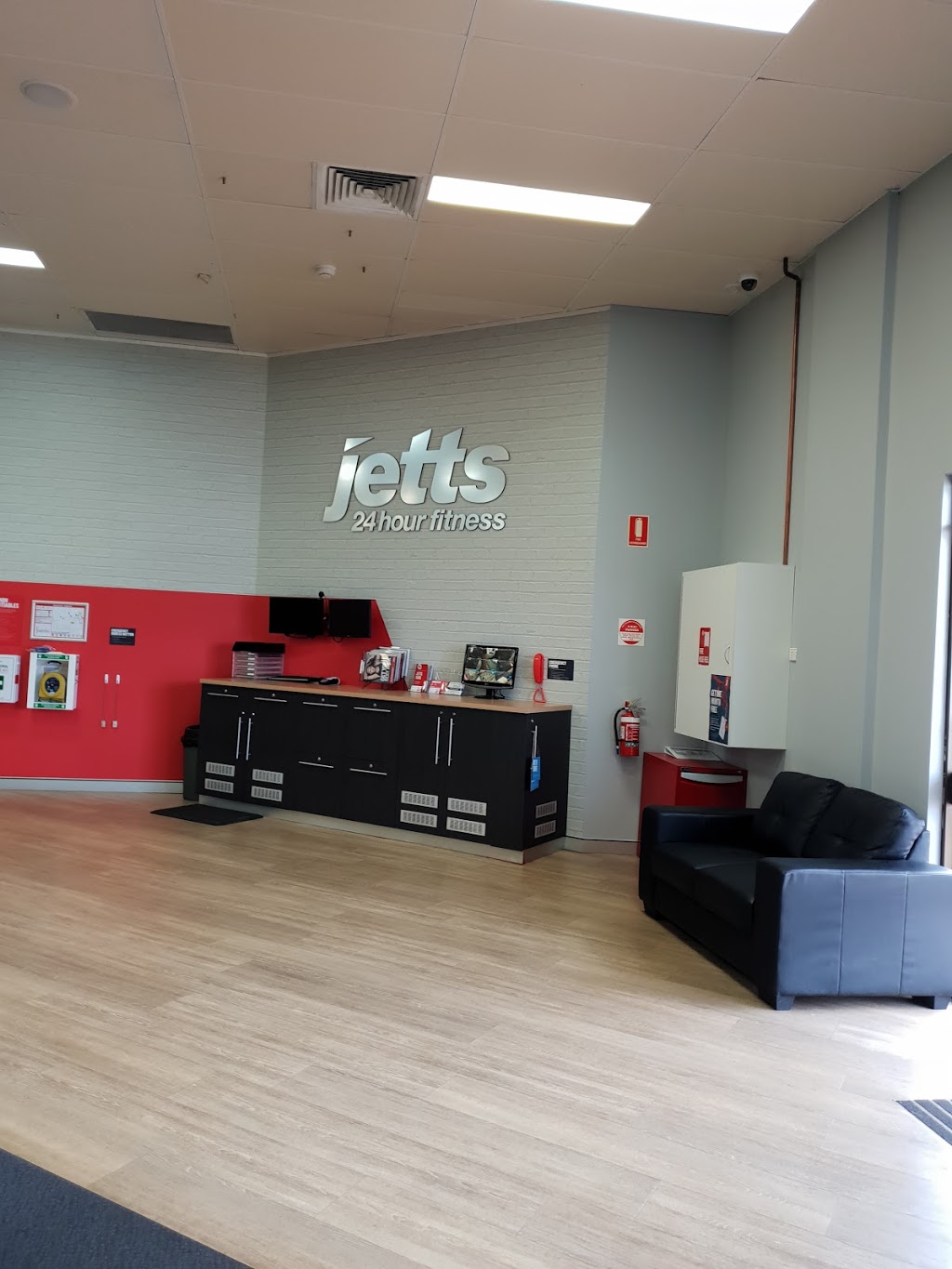 Jetts | Shop 4, Cnr Ruthven & Stenner St, Ruthven St, Toowoomba City QLD 4350, Australia | Phone: (07) 4636 3466