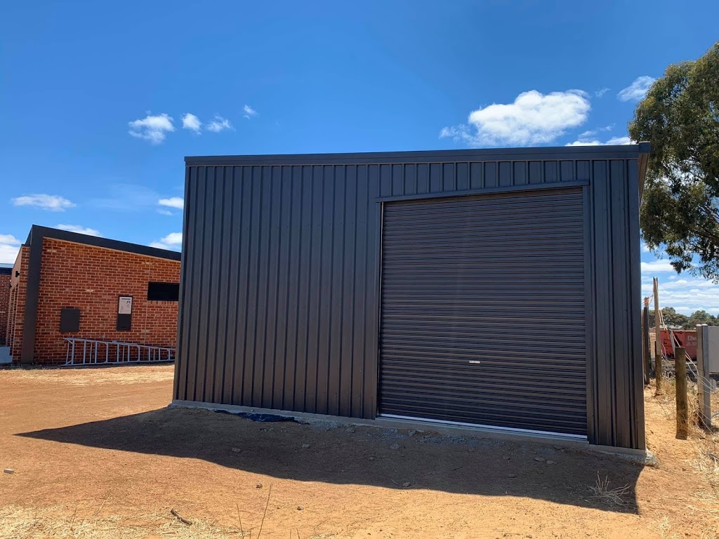 REM Sheds & Garages | 95 Lowry St, Rochester VIC 3561, Australia | Phone: (03) 5484 3347