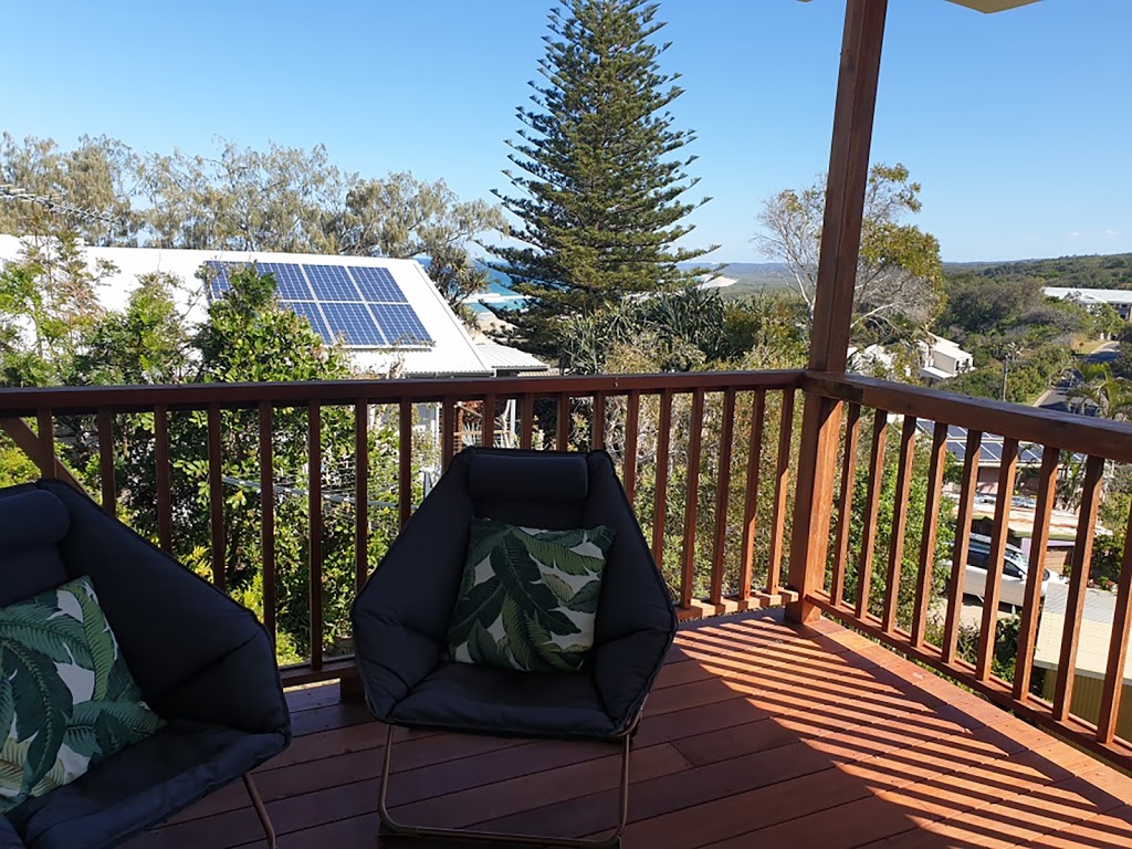 Ahoy Cottage | 5 Moongalba Rd, Point Lookout QLD 4183, Australia | Phone: (07) 3415 3949