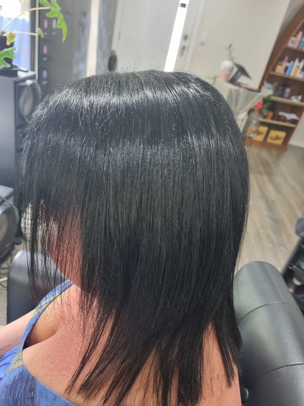 That Hair Place on Russell Island | 44 Villa Wood Rd, Russell Island QLD 4184, Australia | Phone: 0413 958 619