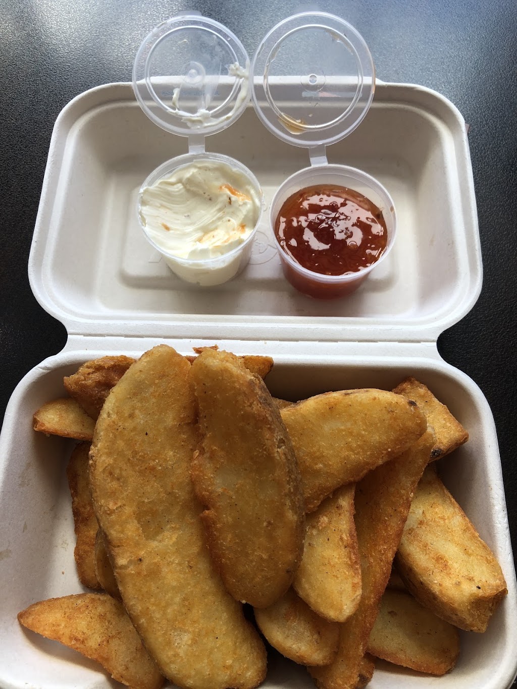 Delish kebabs & Fish N Chips | T06/315 Glenelg Hwy, Smythes Creek VIC 3351, Australia | Phone: 0409 717 693