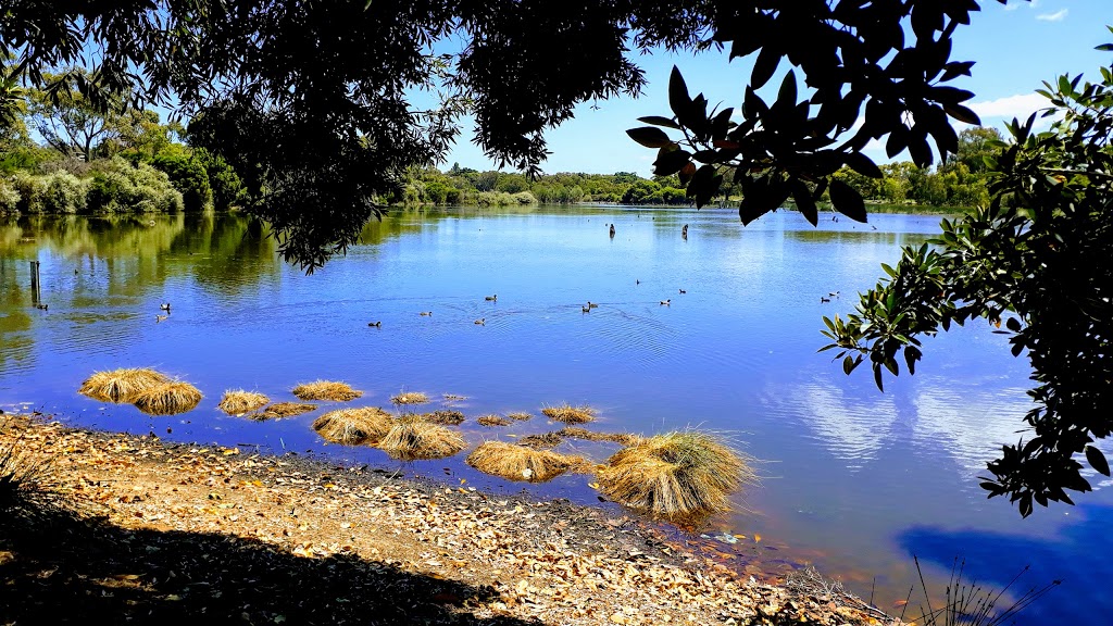 Lake Claremont | park | Lakeway St, Claremont WA 6010, Australia