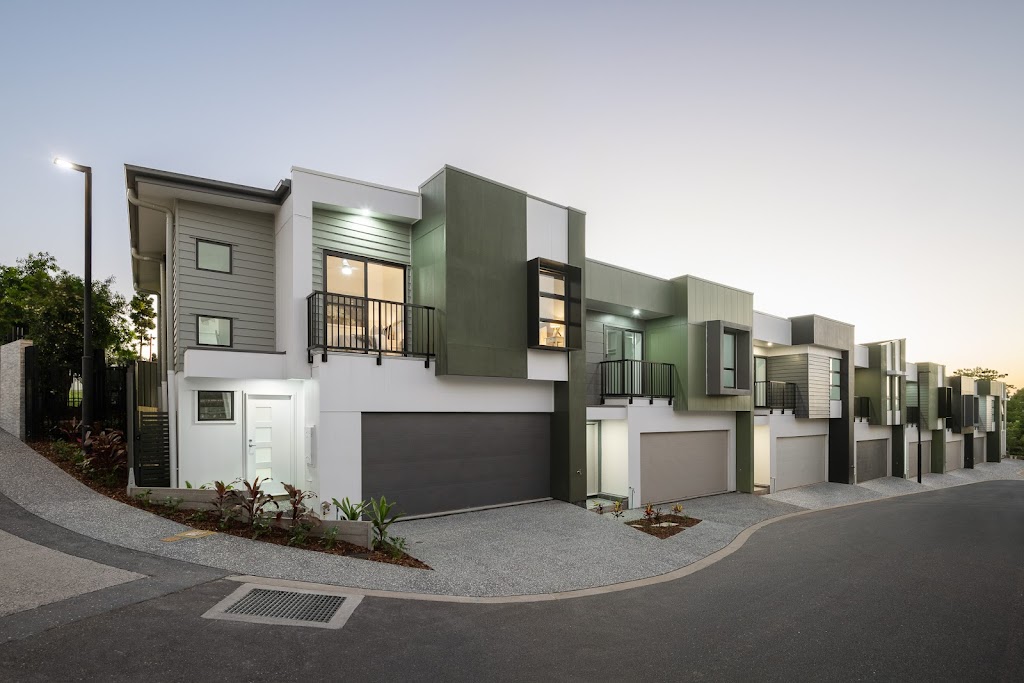 Lily Rochedale - Peet | 21 Lorisch Way, Rochedale QLD 4123, Australia | Phone: 0401 056 588