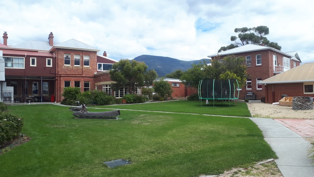 Springvale Student Residence | lodging | 2/4 Midwood St, New Town TAS 7008, Australia | 0362281282 OR +61 3 6228 1282
