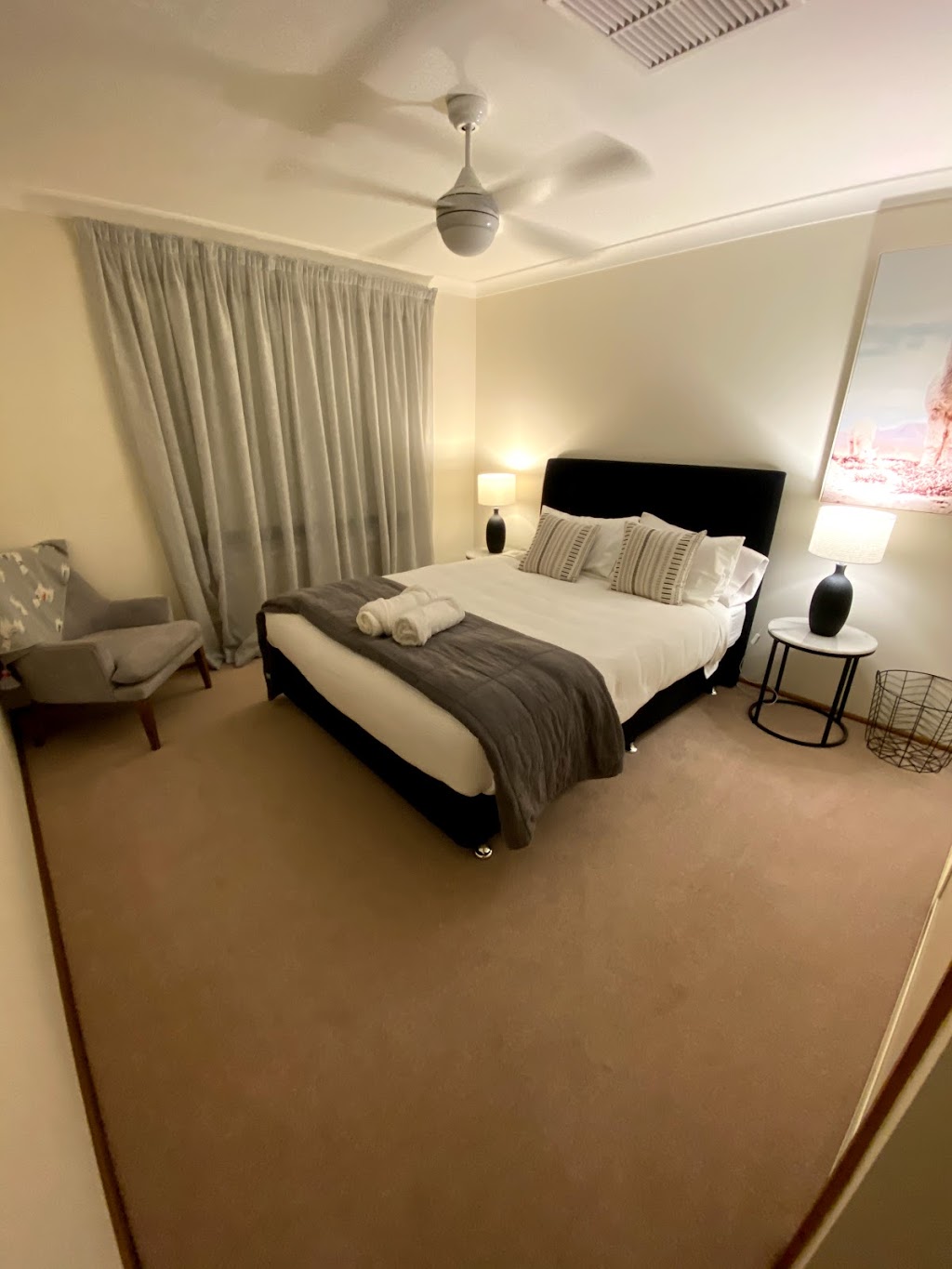 Daisy’s Lodge | lodging | 420a Macquarie St, Dubbo NSW 2830, Australia | 0428880439 OR +61 428 880 439