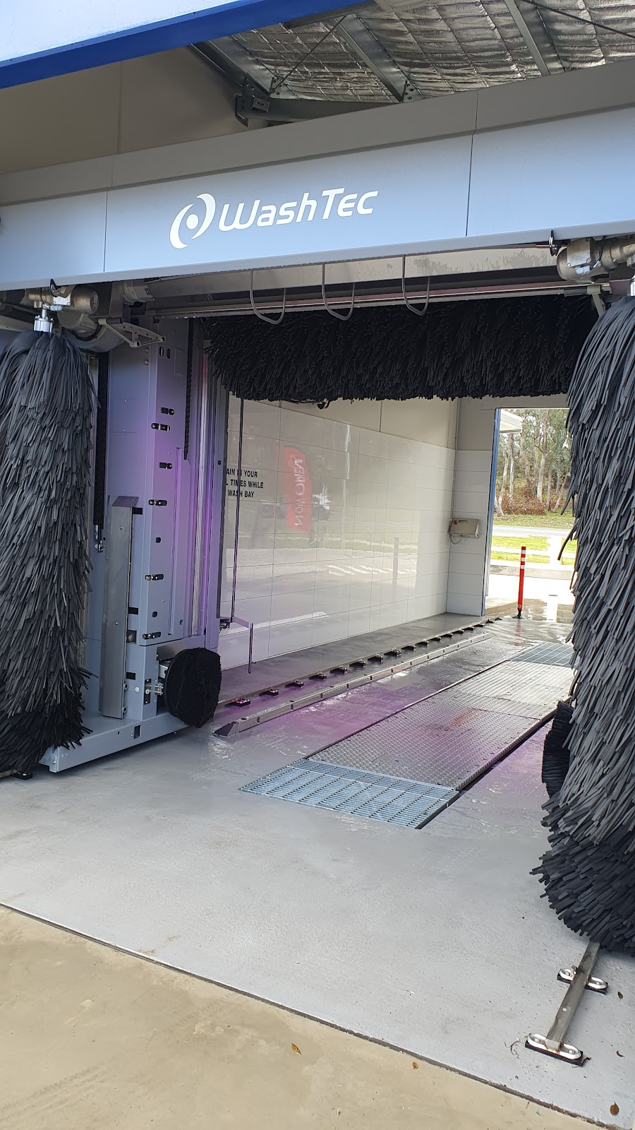 The Wash Point Car Wash | 1 Diamond Dr, Thurgoona NSW 2640, Australia | Phone: 1300 927 487