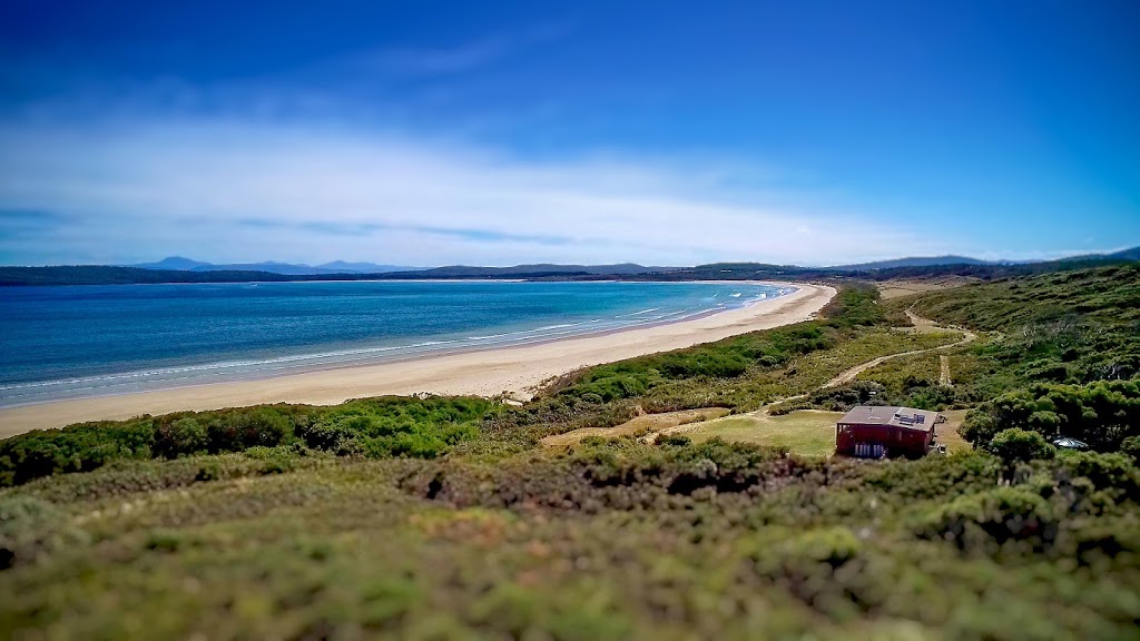 Cloudy Bay Cabin | real estate agency | 970 Cloudy Bay Road, South Bruny TAS 7150, Australia | 0447693116 OR +61 447 693 116