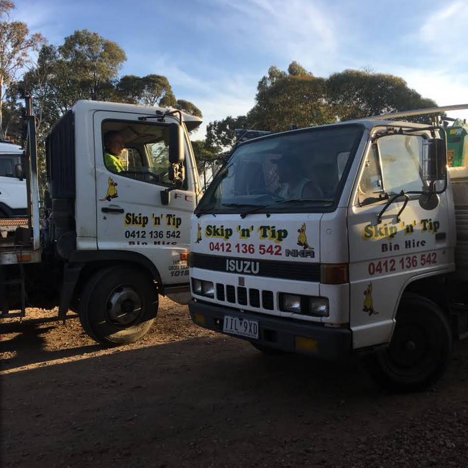 SkipNTip Earthmovers | 14 Cameron Ct, Kurunjang VIC 3337, Australia | Phone: 0412 136 542