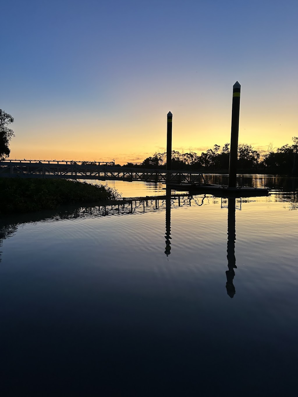 Sandytown River Cruises (SRC) | Boat ramp, 152-154 St Georges Terrace, St George QLD 4487, Australia | Phone: 0400 219 379