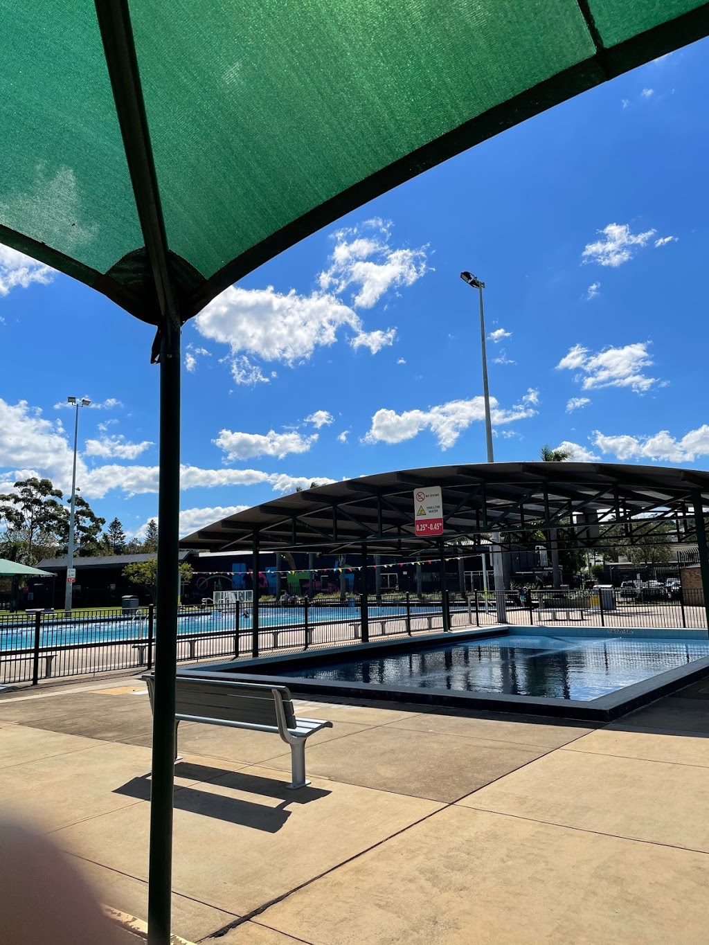 Berkeley Public Pool | 5 Winnima Way, Berkeley NSW 2506, Australia | Phone: (02) 4271 2929