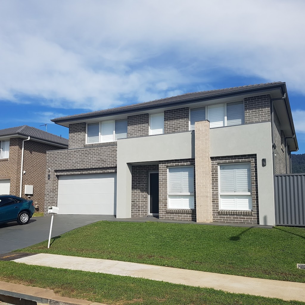 Illawarra House Painters | 26 Robins Creek Dr, Horsley NSW 2530, Australia | Phone: 0421 030 811