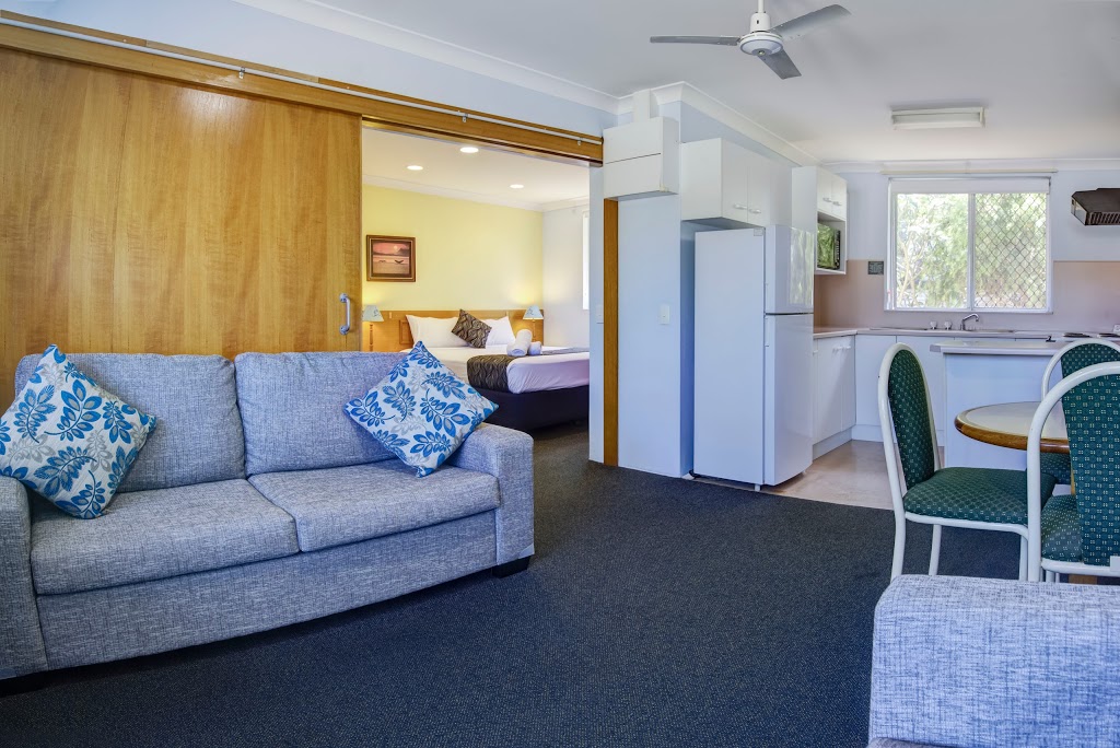 Haven Waters Motel & Apartments | lodging | 9 The Parade, North Haven NSW 2443, Australia | 0265599303 OR +61 2 6559 9303
