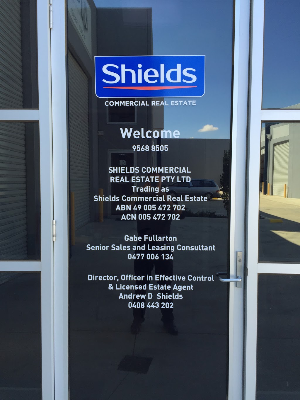 Shields Commercial Real Estate Pty Ltd | real estate agency | 93 E Derrimut Cres, Derrimut VIC 3030, Australia | 0393941122 OR +61 3 9394 1122