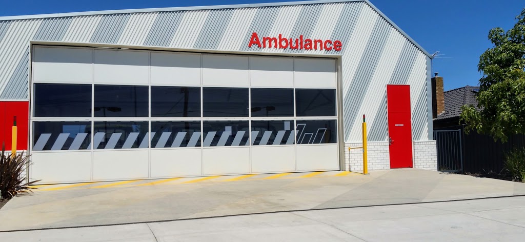 Ambulance | health | 118 Somerville Rd, Hampton Park VIC 3976, Australia | 0398403500 OR +61 3 9840 3500