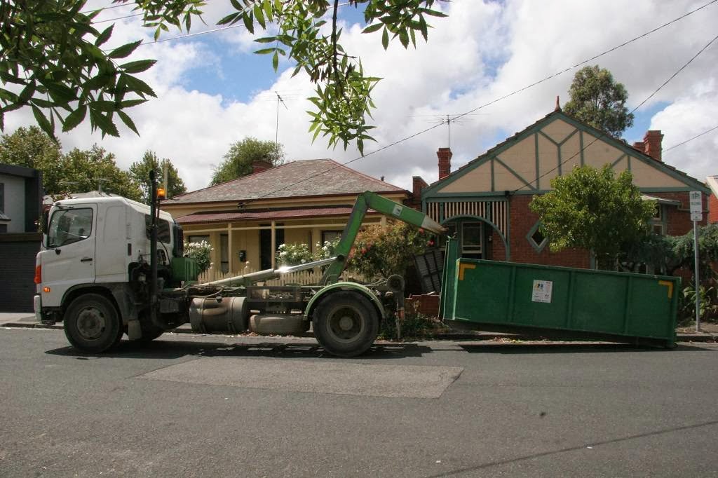 Metropolitan Bin Hire | 4/94/98 Kirkham Rd W, Keysborough VIC 3173, Australia | Phone: 1300 737 612
