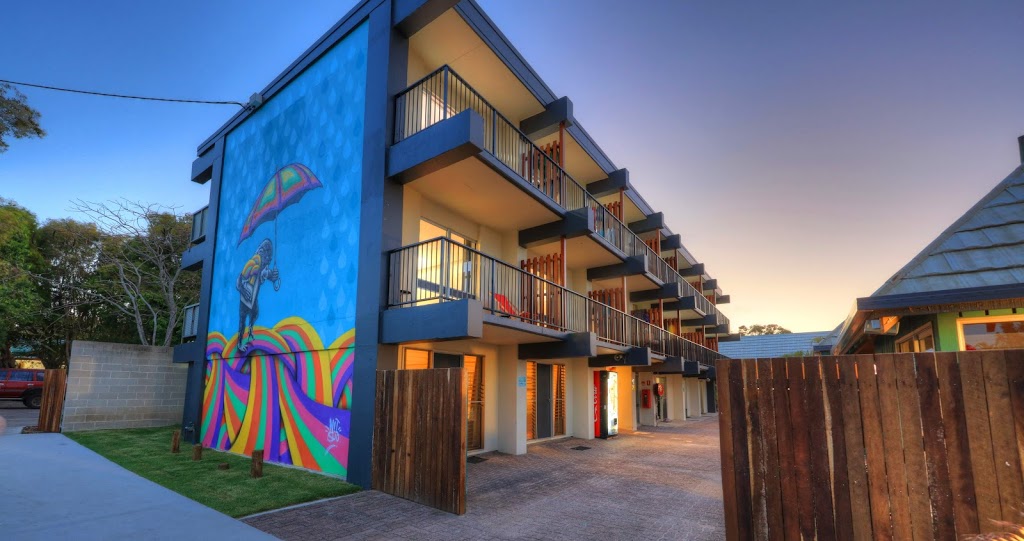 Freedom Hostels Rainbow Beach | lodging | 20 Spectrum St, Rainbow Beach QLD 4581, Australia | 0754015500 OR +61 7 5401 5500