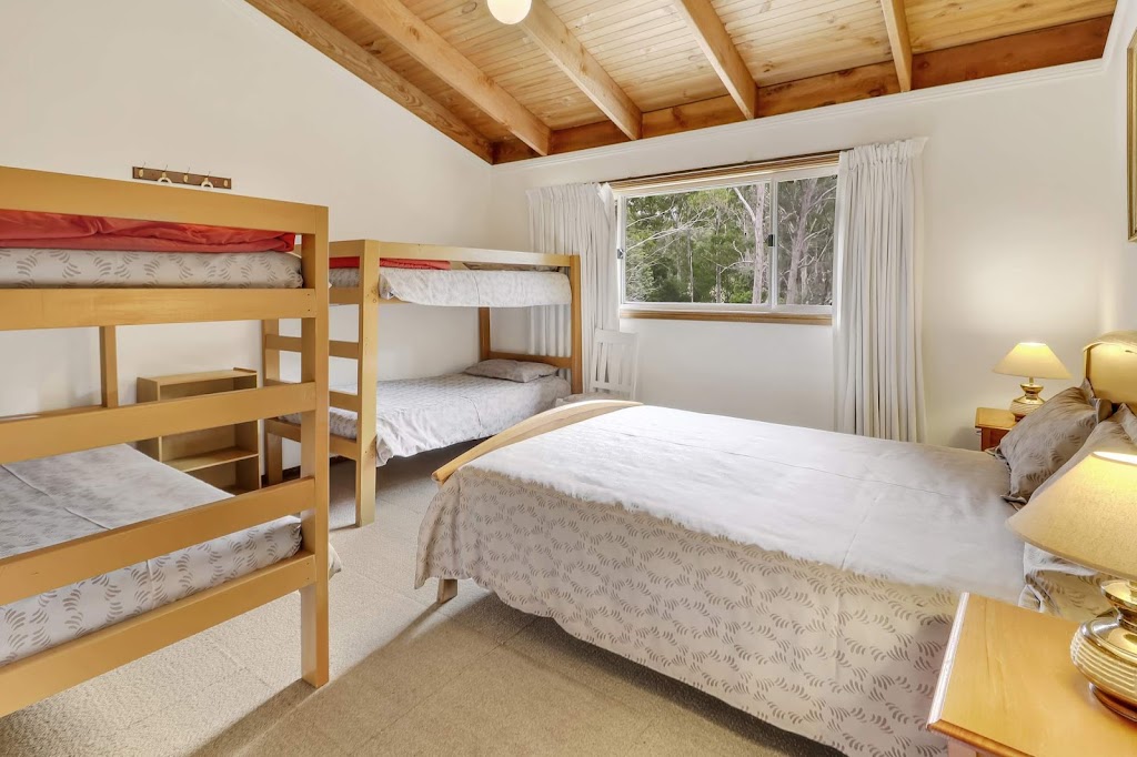 Portillo Ski Lodge | lodging | 2 Christensen St, Sawmill Settlement VIC 3723, Australia | 0415662408 OR +61 415 662 408