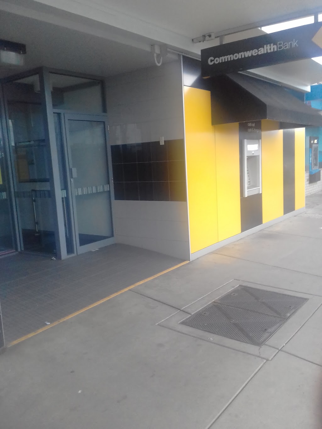 Commonwealth Bank | bank | 412 Nepean Hwy, Chelsea VIC 3196, Australia | 0397726777 OR +61 3 9772 6777