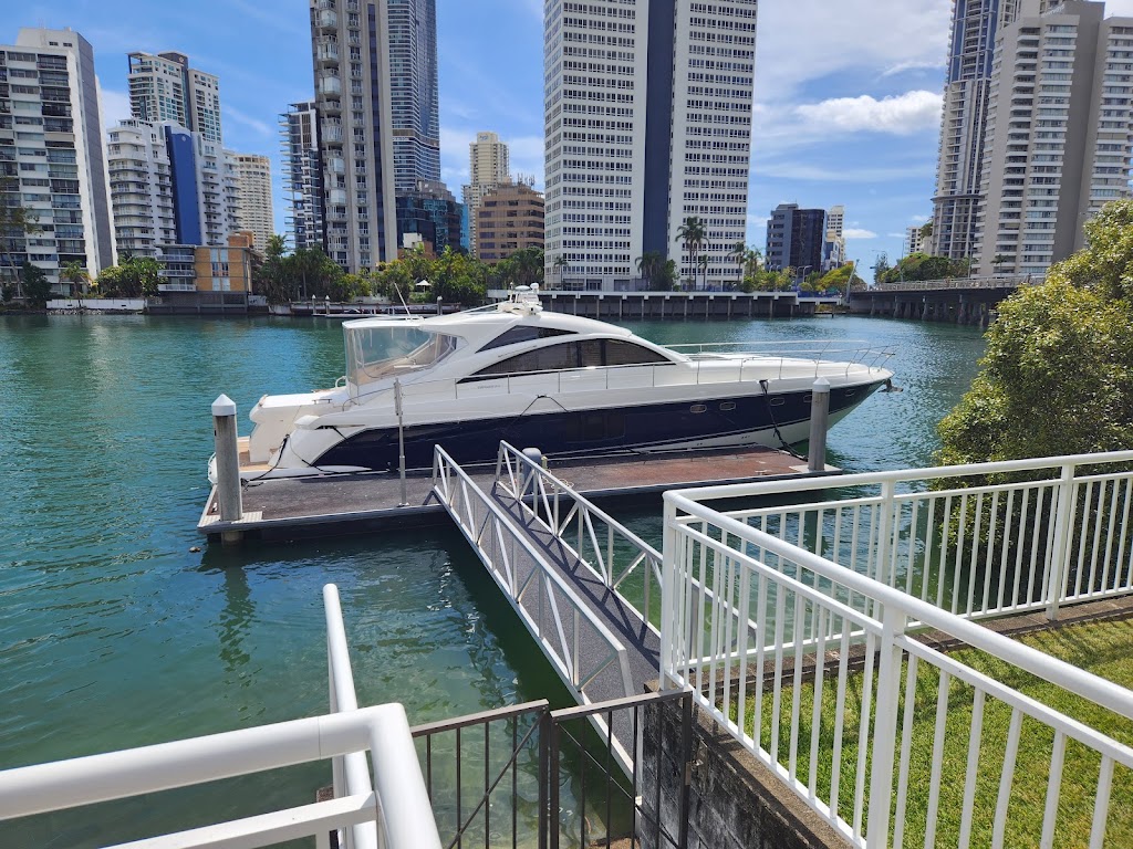 Brisbane mobile marine | 5/28 Thurecht Parade, Scarborough QLD 4020, Australia | Phone: 0424 416 418