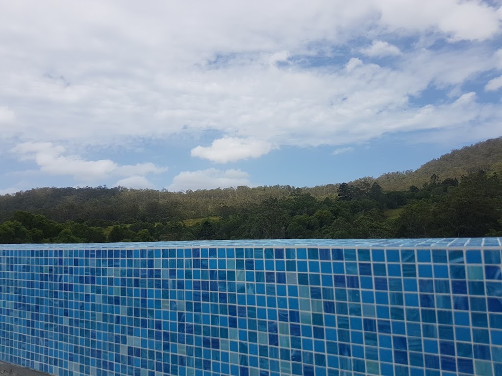 Creation Pool Tiling | 2/6 Cantwell Ct, Miami QLD 4220, Australia | Phone: 0410 593 318