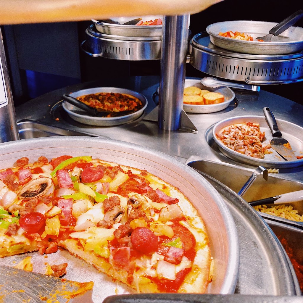 Pizza Hut New Town Dine In | 74 Forster St, Hobart TAS 7008, Australia | Phone: 13 11 66