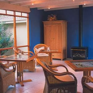 Bed and Views Kiama | lodging | 69 Riversdale Rd, Kiama NSW 2533, Australia | 0242323662 OR +61 2 4232 3662