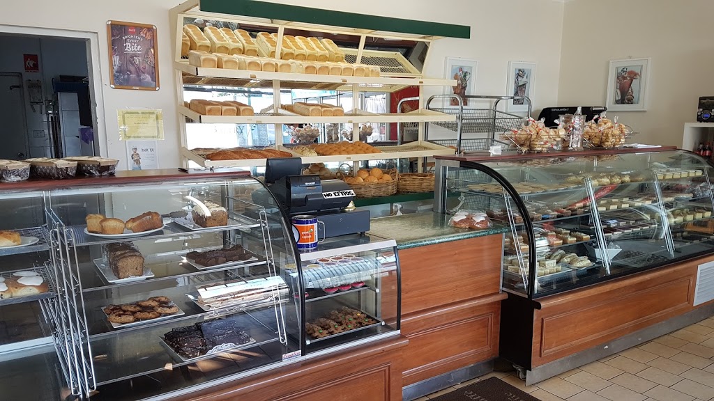 Strzelecki Bakery | bakery | 76 Ridgway, Mirboo North VIC 3871, Australia | 0356681439 OR +61 3 5668 1439