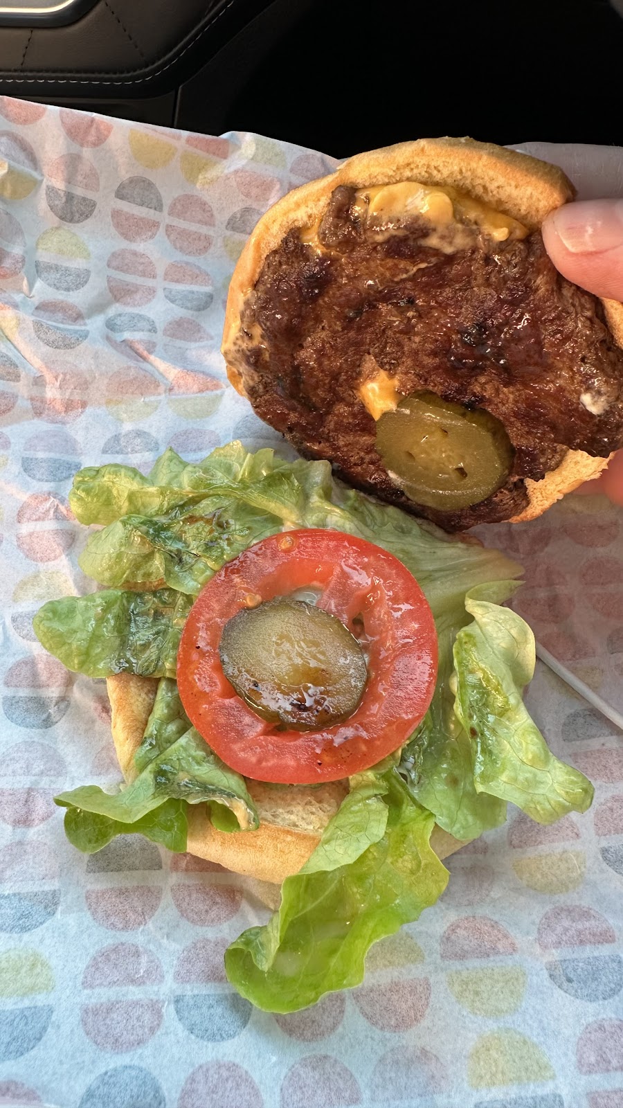 Flipp Burgers Glenmore Park | 90-98 Glenmore Ridge Dr, Glenmore Park NSW 2745, Australia | Phone: 0466 539 580