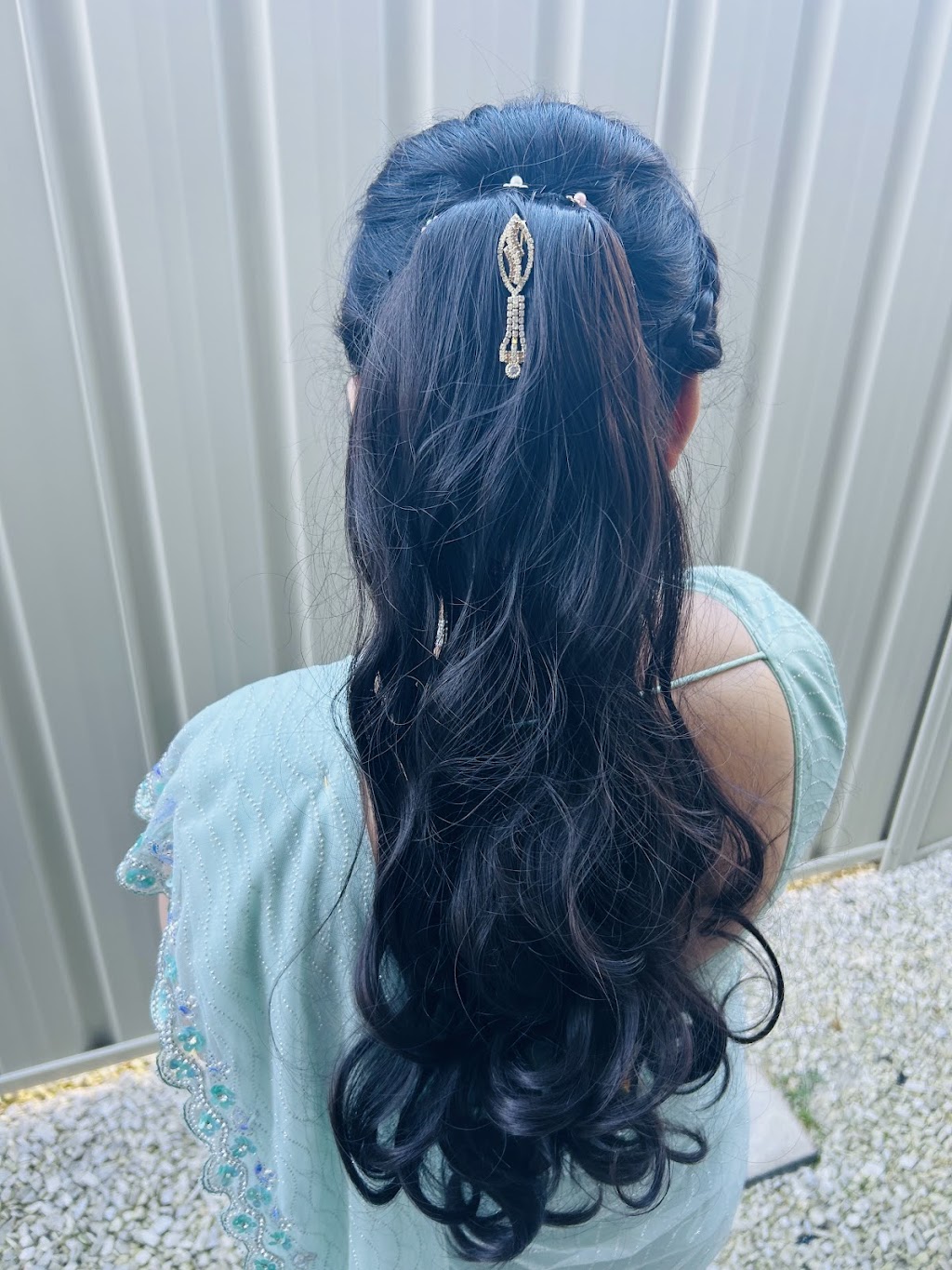 Neelams Hair and Beauty | 54 Brunswick Cct, Ropes Crossing NSW 2760, Australia | Phone: 0433 940 011