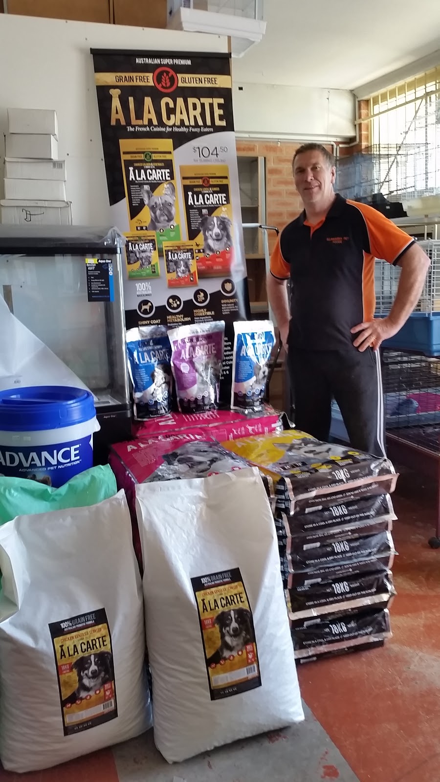 Illawarra Pet Foods | 138-140 Terry St, Albion Park NSW 2527, Australia | Phone: (02) 4257 0073