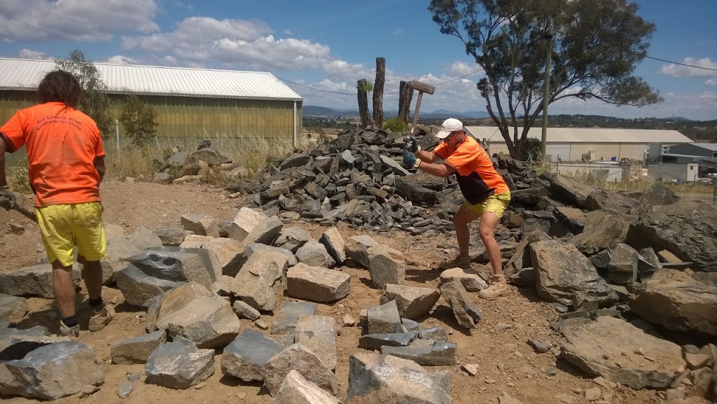 Nuthaburra Stone | cemetery | 11 Penney Pl, Queanbeyan NSW 2620, Australia | 0408627052 OR +61 408 627 052