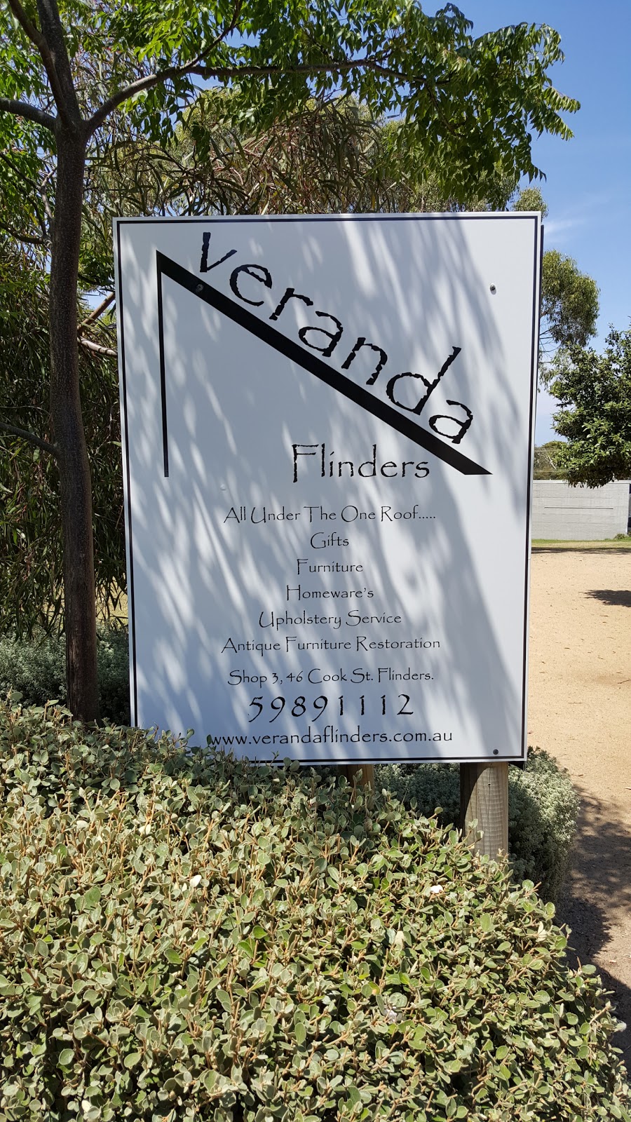 veranda Flinders | 46 Cook St, Flinders VIC 3929, Australia | Phone: (03) 5989 1112