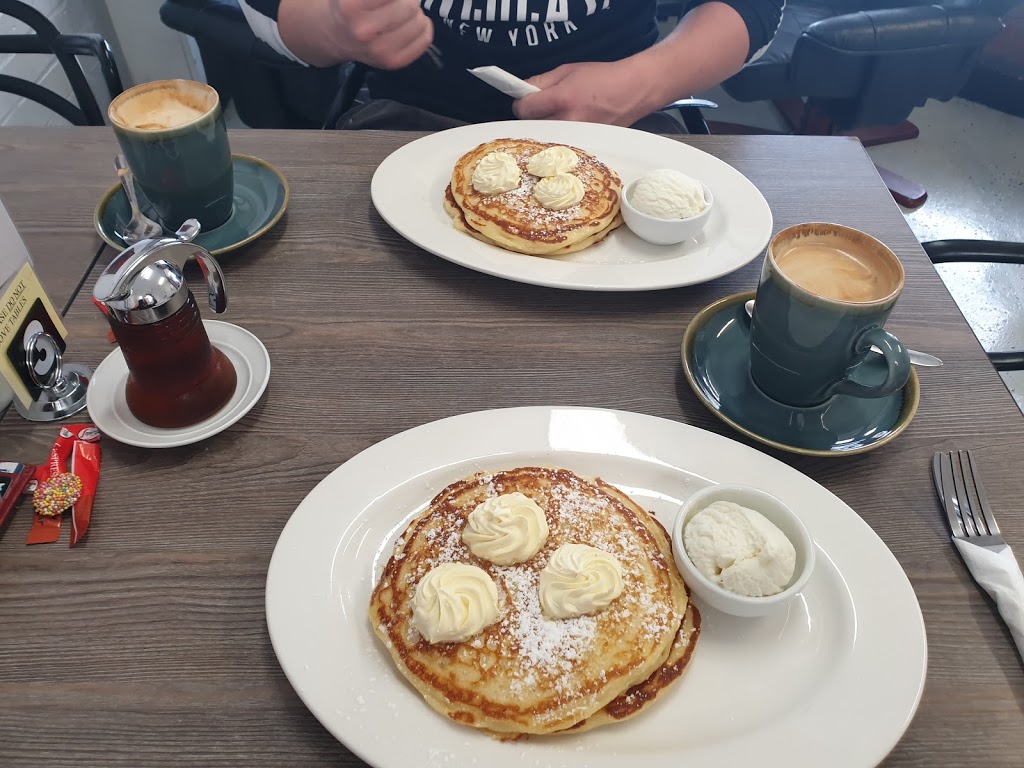 Waffle On In | cafe | 21 Esplanade, Paynesville VIC 3880, Australia | 0351561213 OR +61 3 5156 1213