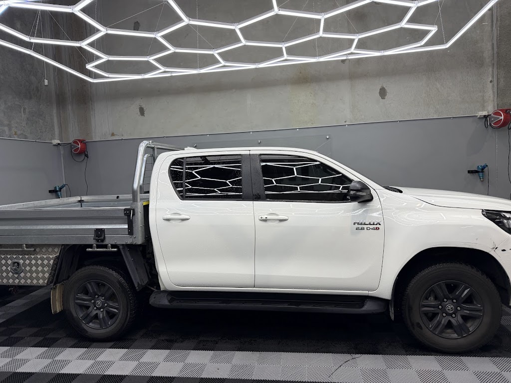 UV Tints | Unit 3/4 Essex St, Minto NSW 2566, Australia | Phone: (02) 8711 6600